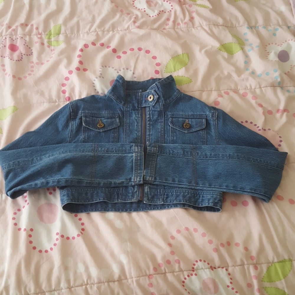 Crop top denim jacket